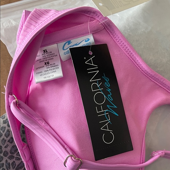 California Waves Junior Vibrant Pink Ribbed Bralette Bikini Top - L - Pink - Picture 2 of 4
